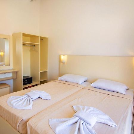 Playa Bay Hotel Zakynthos 拉加纳斯 外观 照片